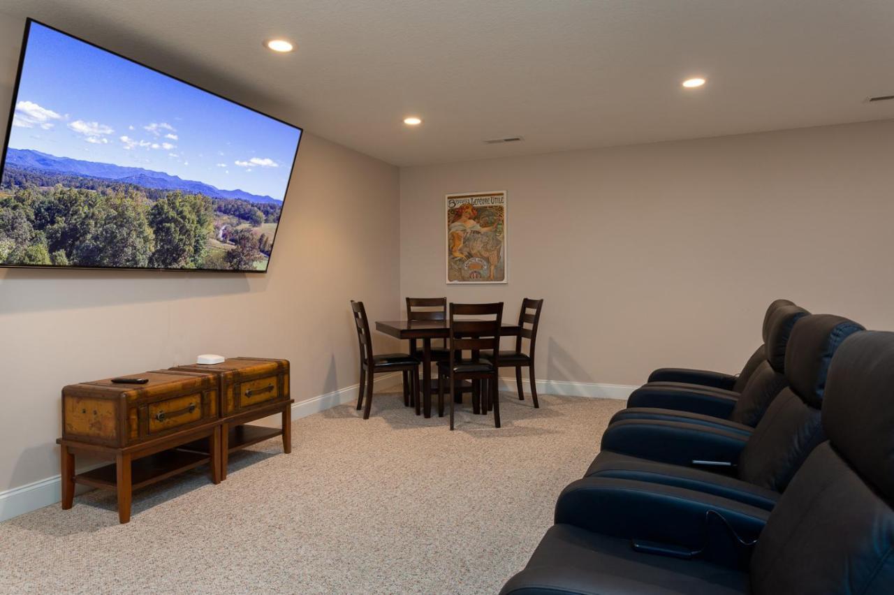 Luxurious House With Pool Near Asheville By Mighty Tree Properties Leicester Extérieur photo